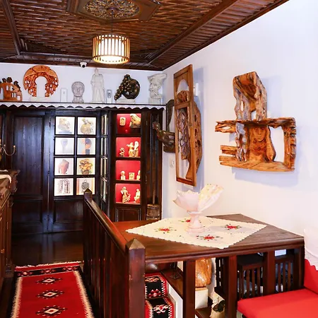 Casa de hóspedes E Skulptorit-unesco Quarter