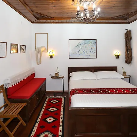 E Skulptorit-authentic In Gorica,berat Unesco Area 3* Berat