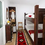 Guest house E Skulptorit-authentic In Gorica,berat Unesco Area Berat