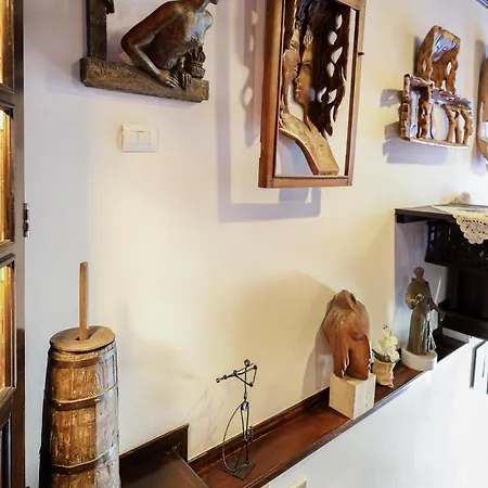 E Skulptorit-unesco Quarter بيت ضيافة *